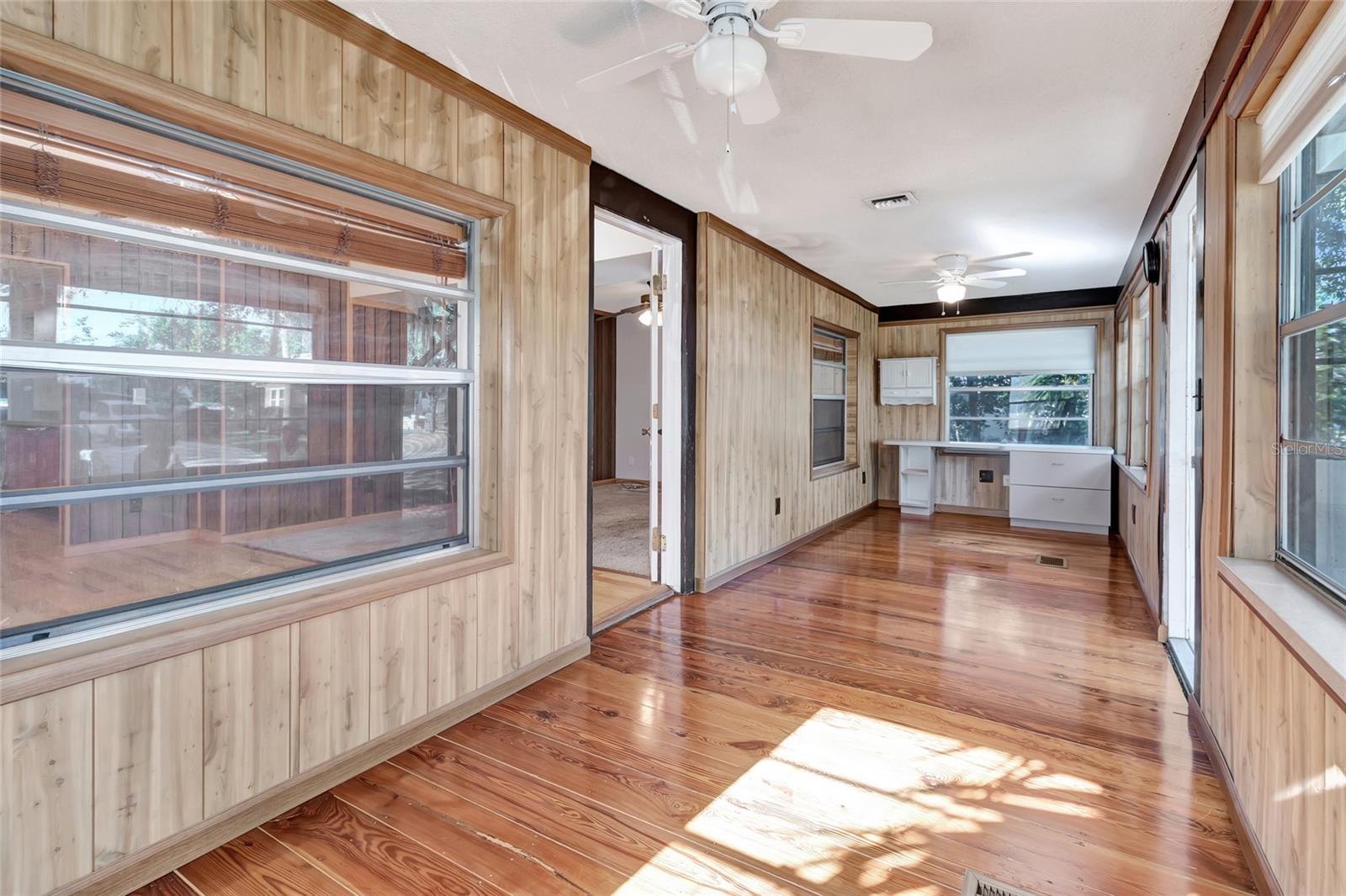 1077 LINDEN ST, CLERMONT, FL, 34711