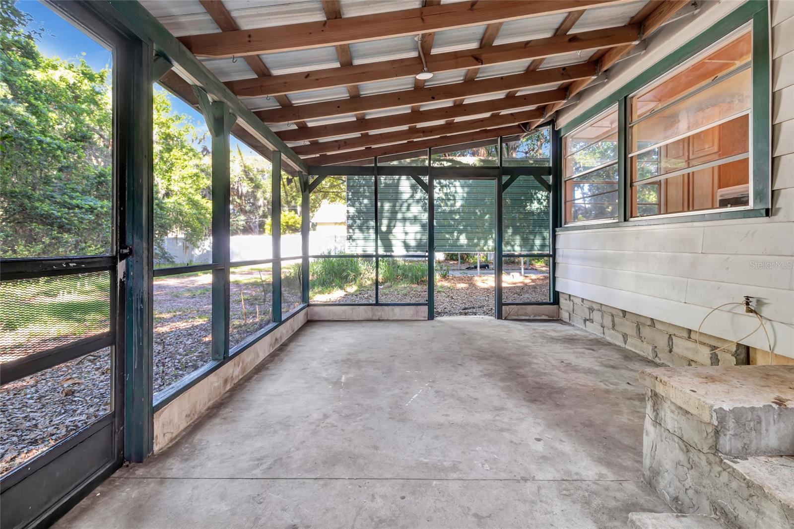 1077 LINDEN ST, CLERMONT, FL, 34711