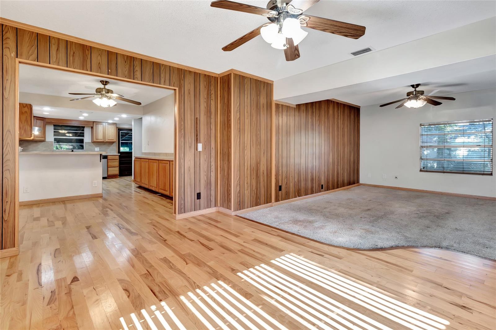 1077 LINDEN ST, CLERMONT, FL, 34711