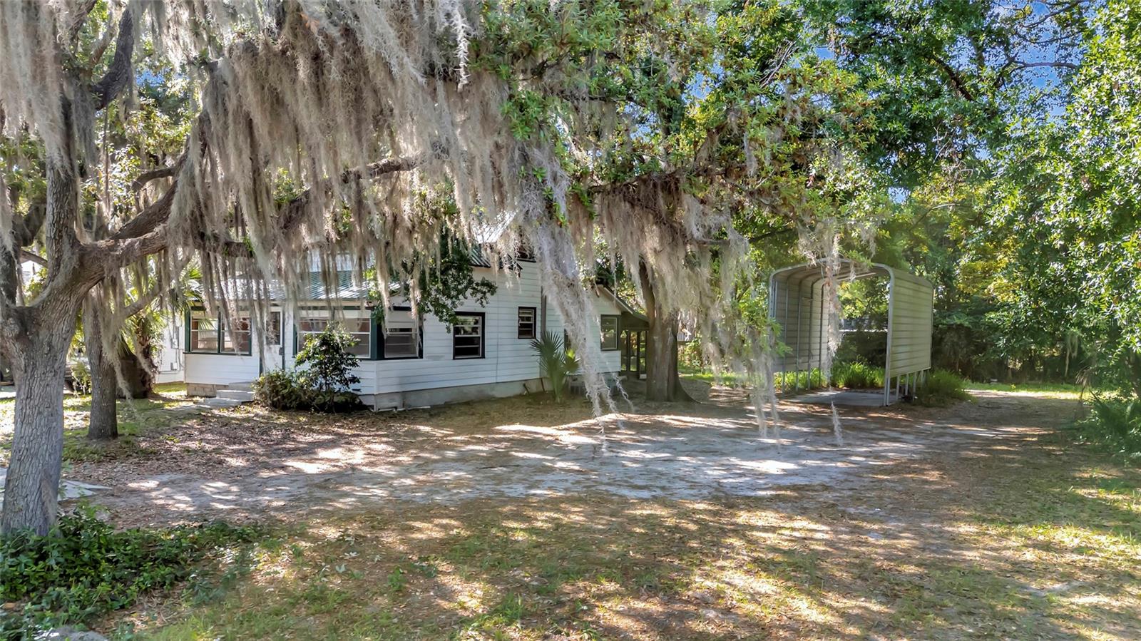 1077 LINDEN ST, CLERMONT, FL, 34711