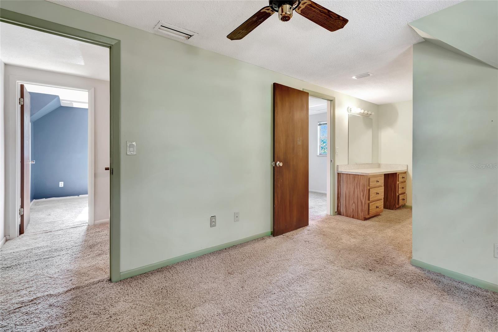 1077 LINDEN ST, CLERMONT, FL, 34711