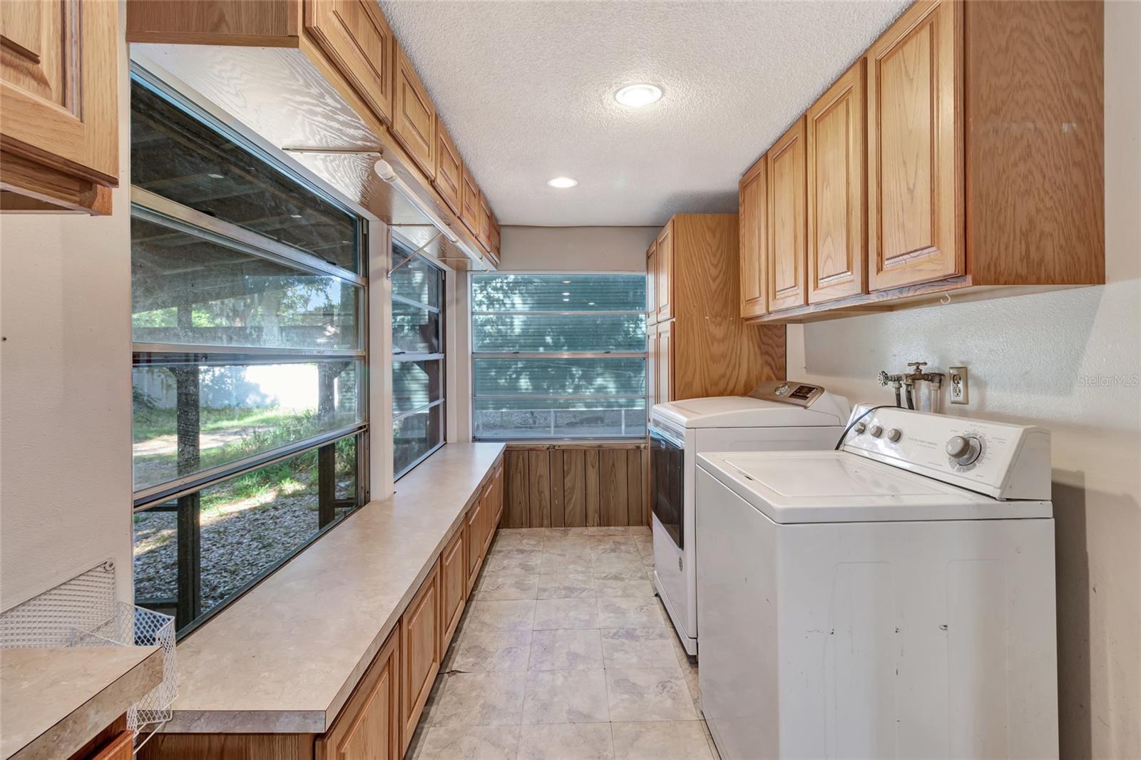 1077 LINDEN ST, CLERMONT, FL, 34711