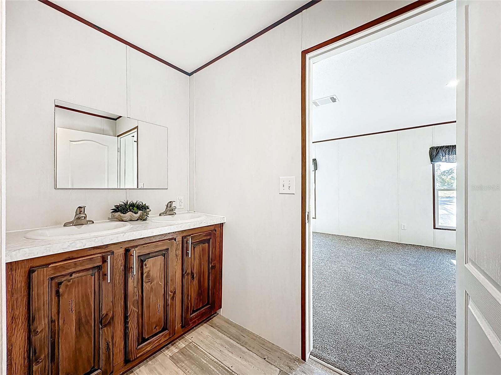 101 ORANGE TREE ST, POMONA PARK, FL, 32181