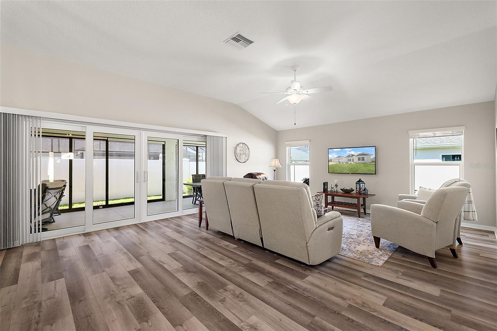 1713 ROBBINS RD, THE VILLAGES, FL, 34762