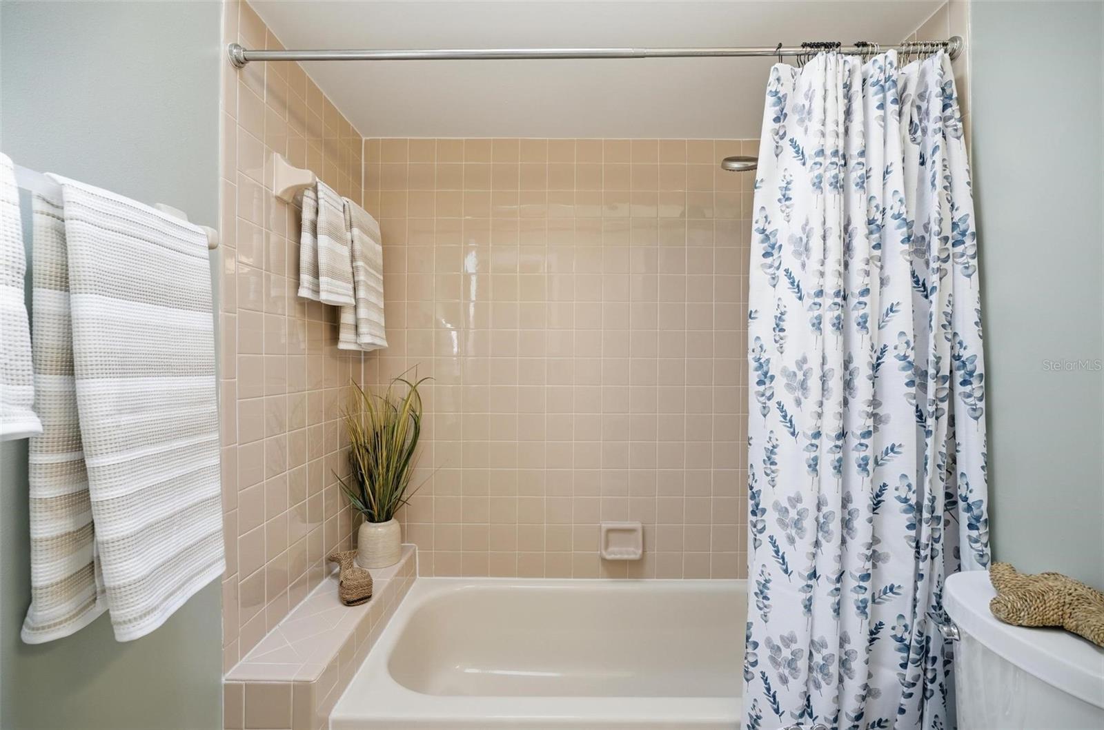 40 BAY SPRING PL, PALM COAST, FL, 32137