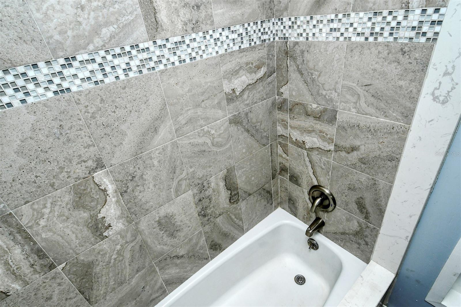 2512 POST RD, SARASOTA, FL, 34231