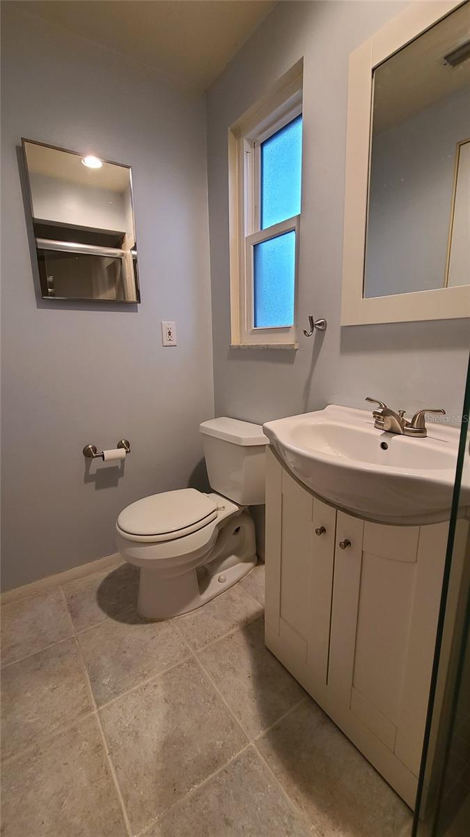 2512 POST RD, SARASOTA, FL, 34231