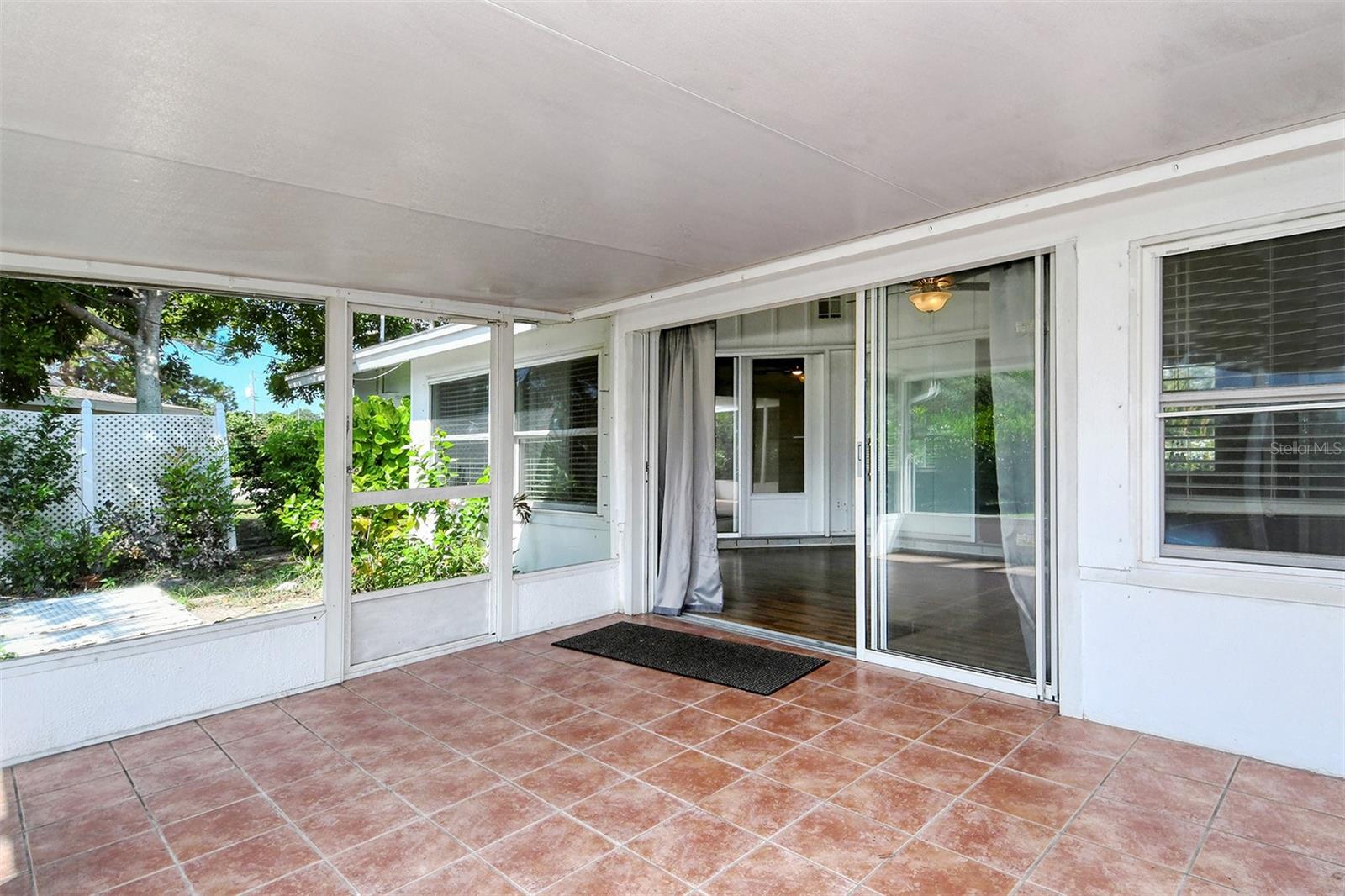 2512 POST RD, SARASOTA, FL, 34231