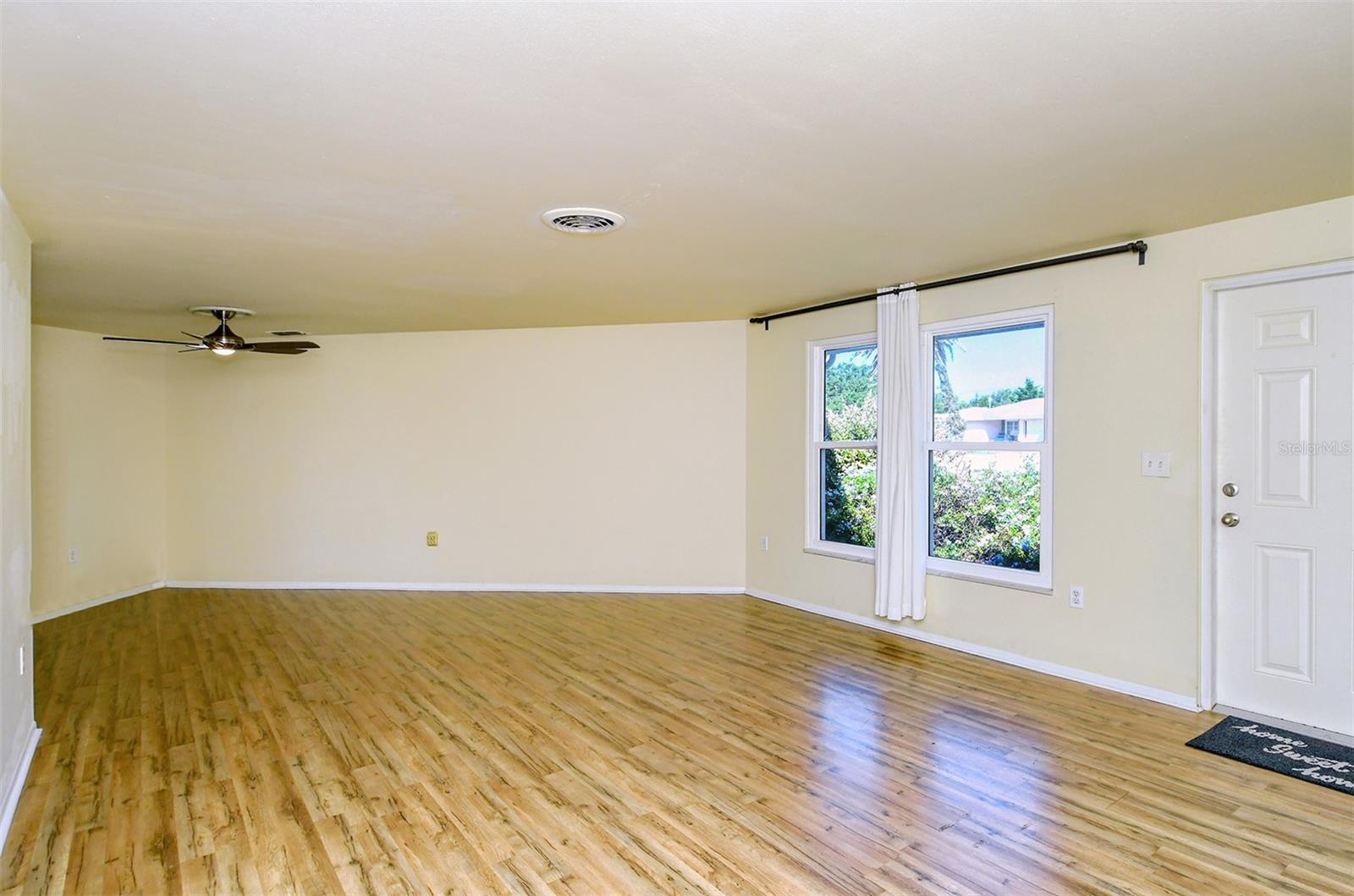 2512 POST RD, SARASOTA, FL, 34231