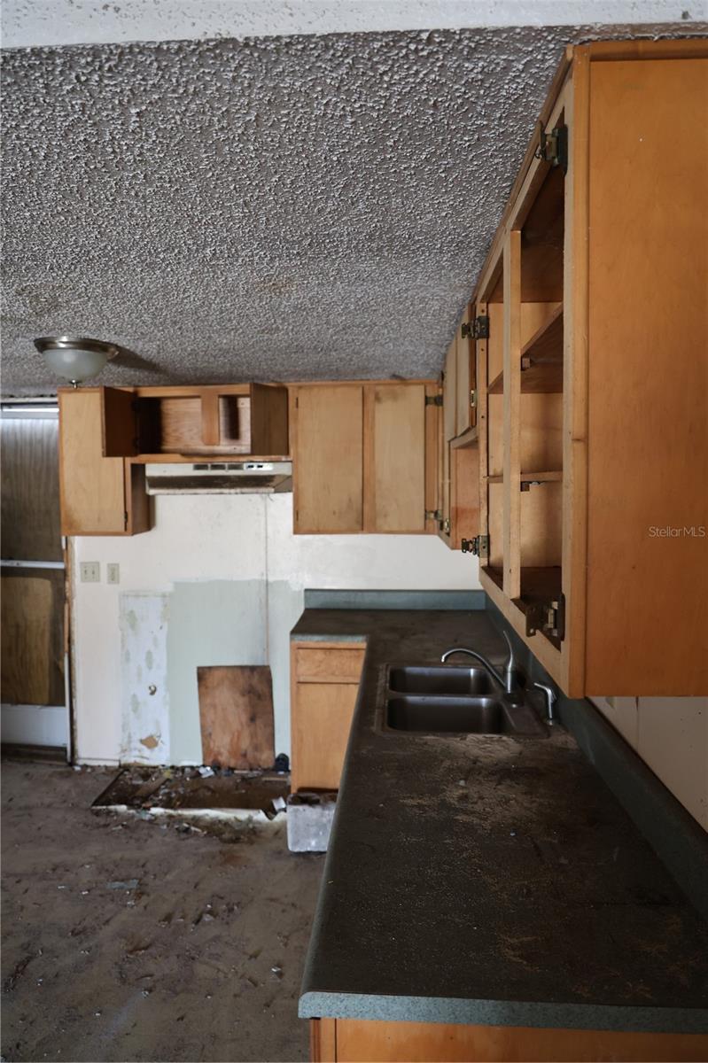 232 C ST, LAKE WALES, FL, 33853