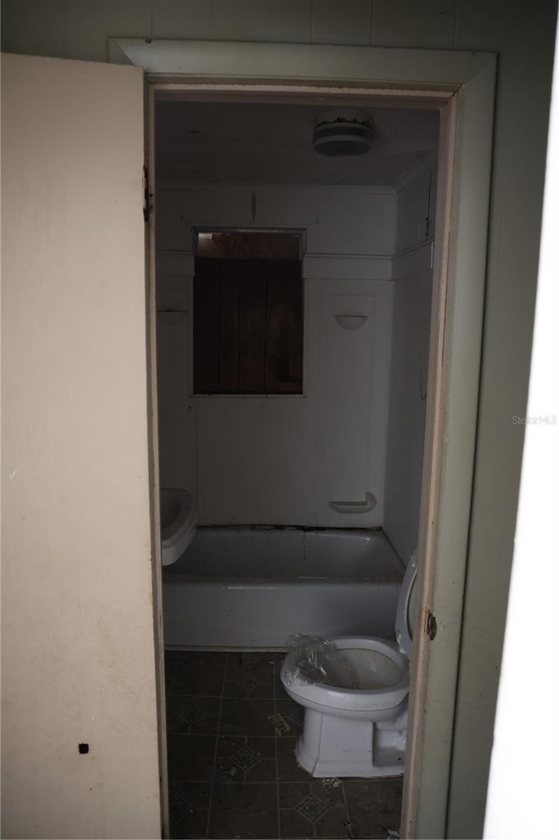 232 C ST, LAKE WALES, FL, 33853