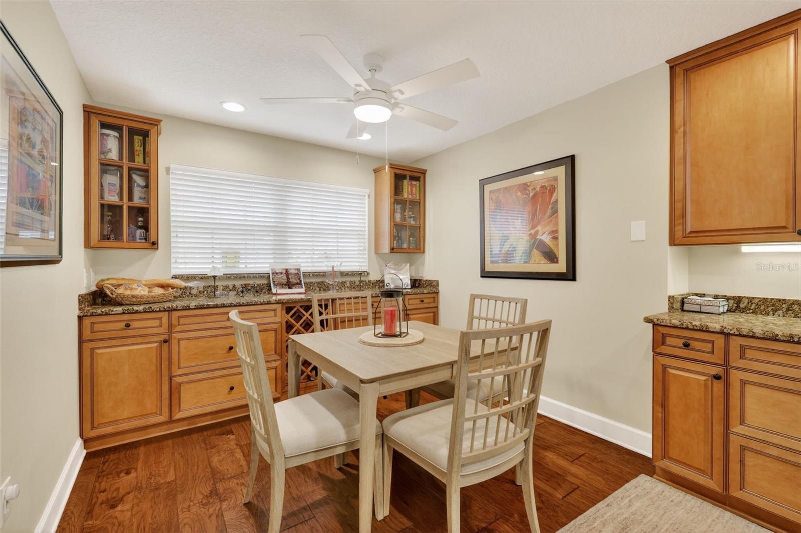 605 SANDLAKE CT, MOUNT DORA, FL, 32757