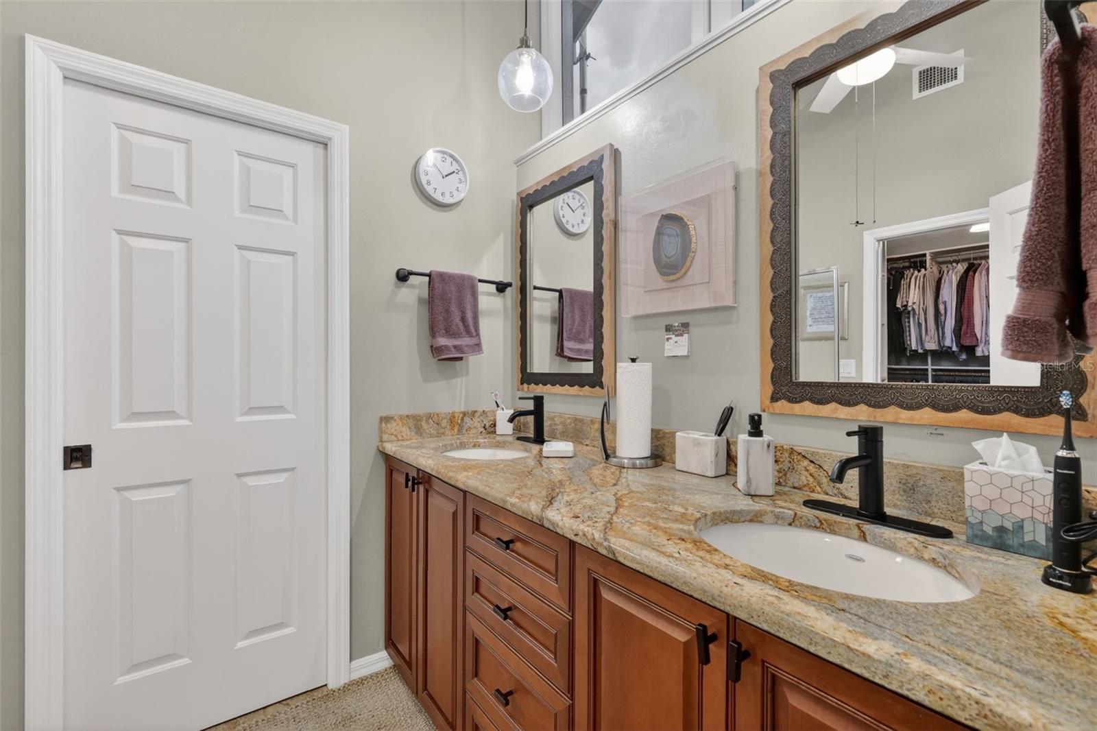 605 SANDLAKE CT, MOUNT DORA, FL, 32757