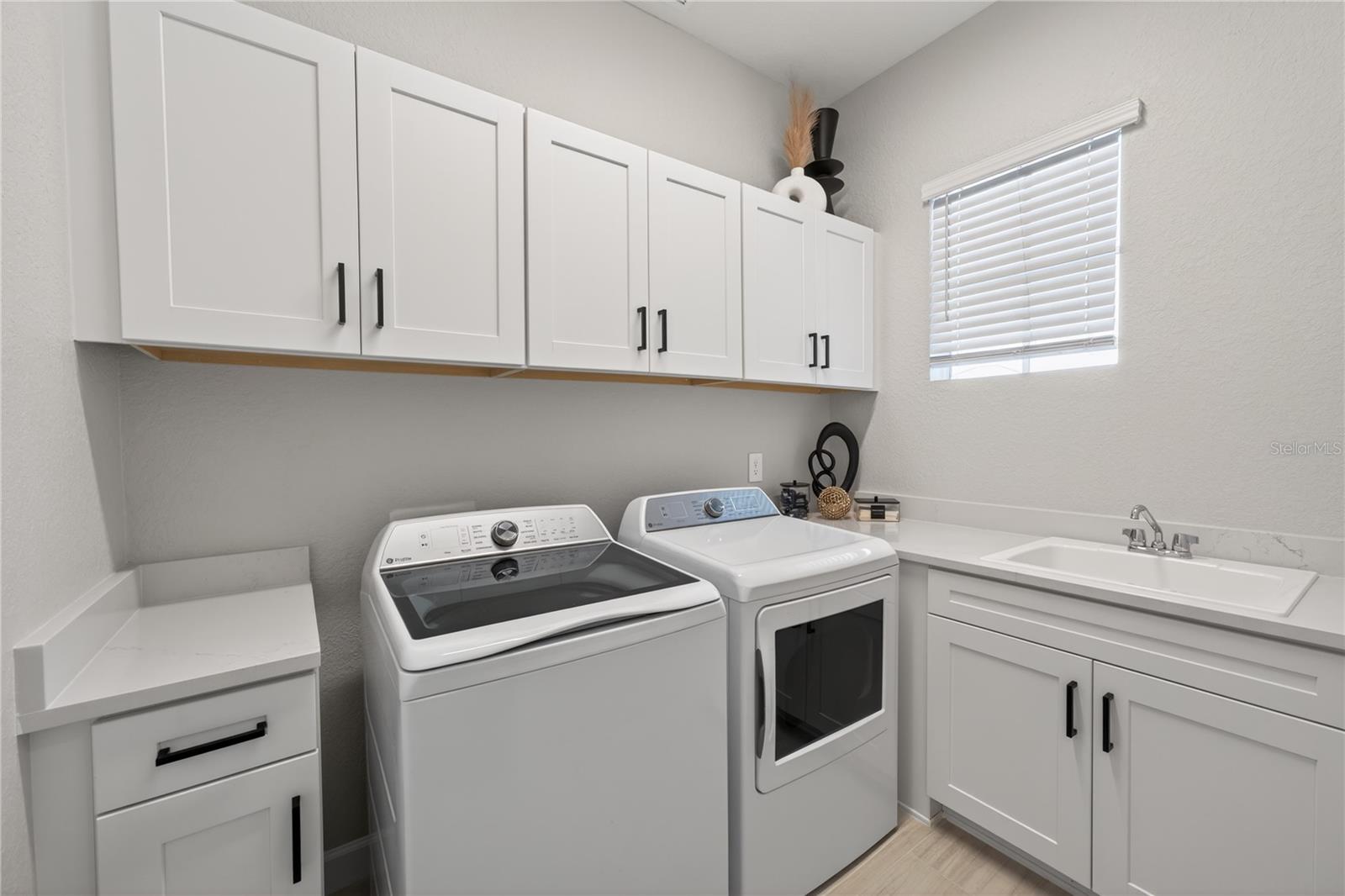 18731 CHERRYSTONE WAY, BRADENTON, FL, 34211