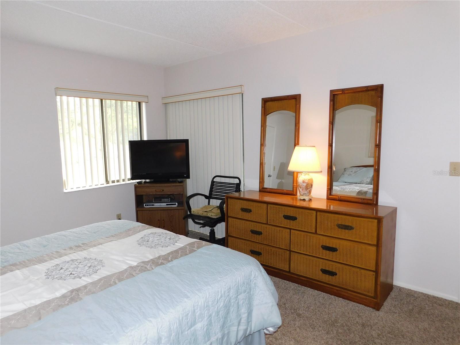 111 E CYPRESS CT #111, OLDSMAR, FL, 34677