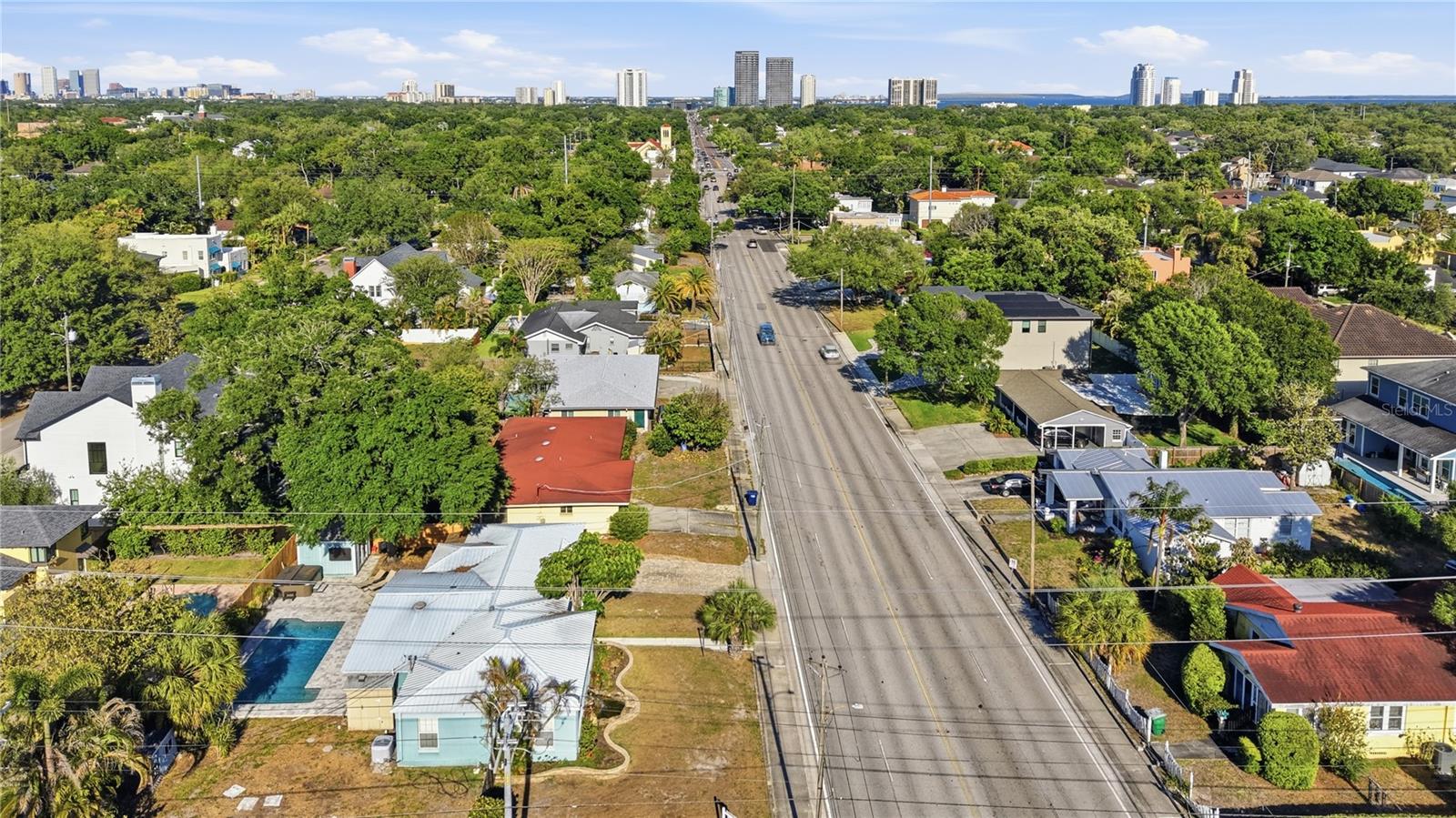 3921 W BAY TO BAY BLVD, TAMPA, FL, 33629