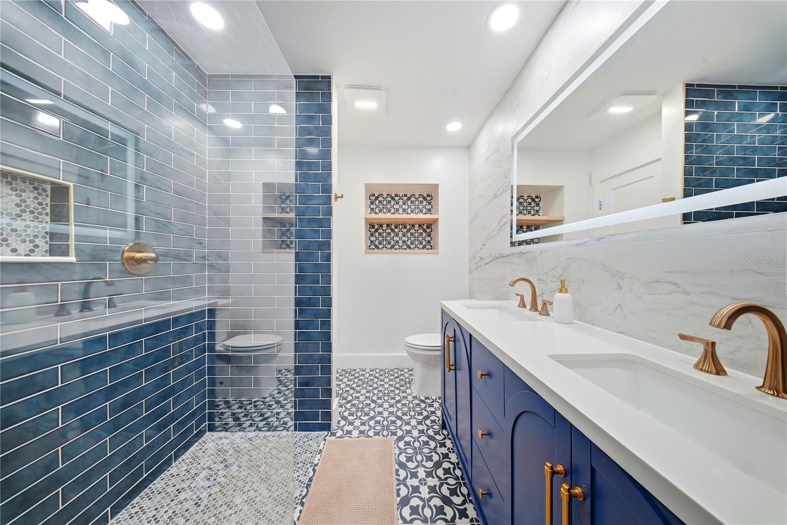 3921 W BAY TO BAY BLVD, TAMPA, FL, 33629