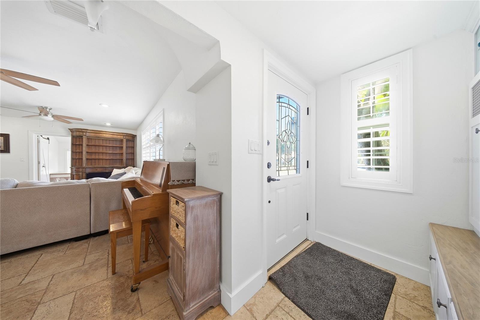 3921 W BAY TO BAY BLVD, TAMPA, FL, 33629