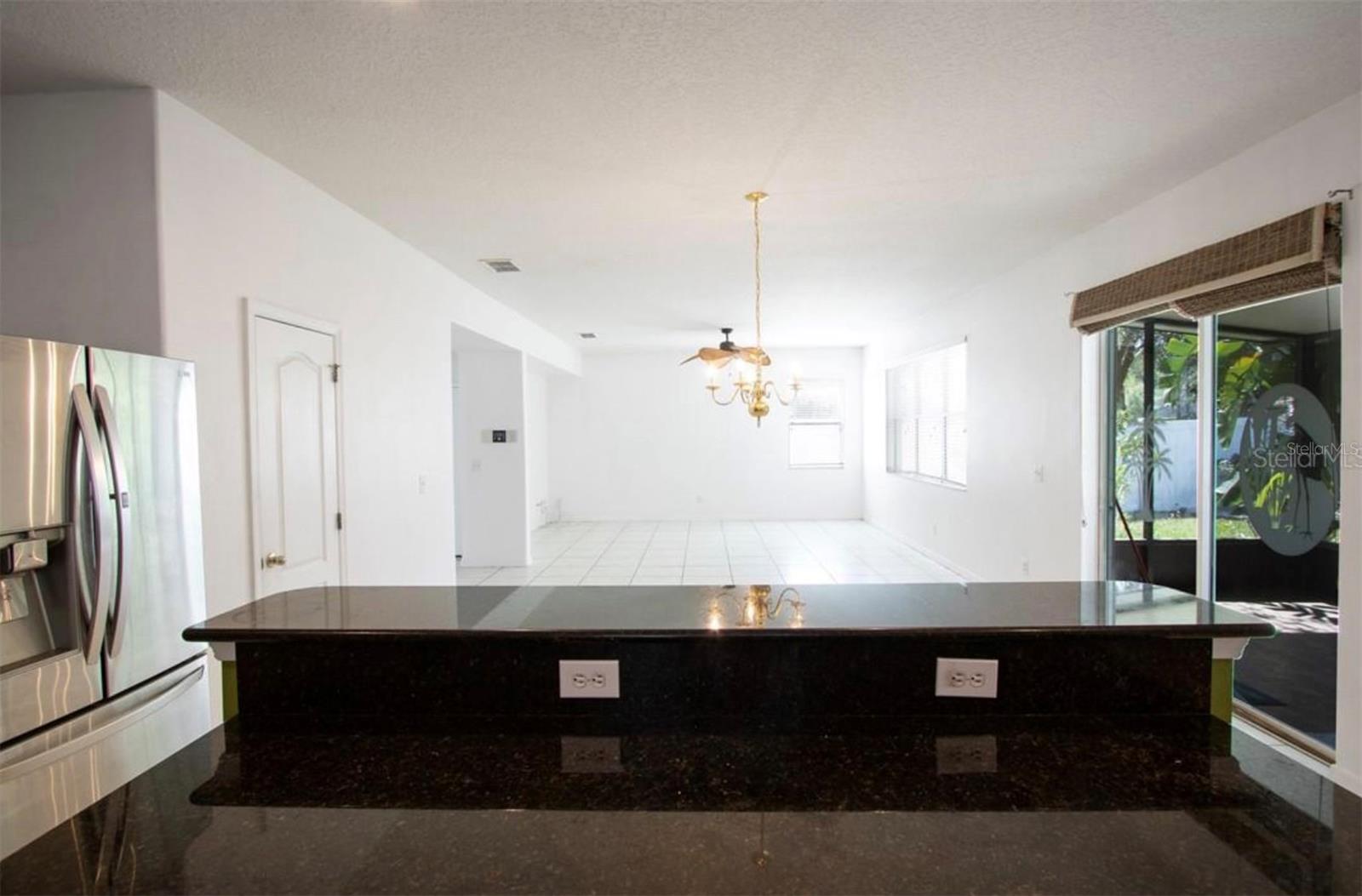 1412 BLACKWATER POND DR, ORLANDO, FL, 32828