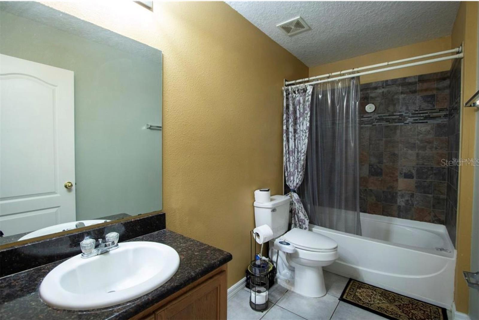 1412 BLACKWATER POND DR, ORLANDO, FL, 32828