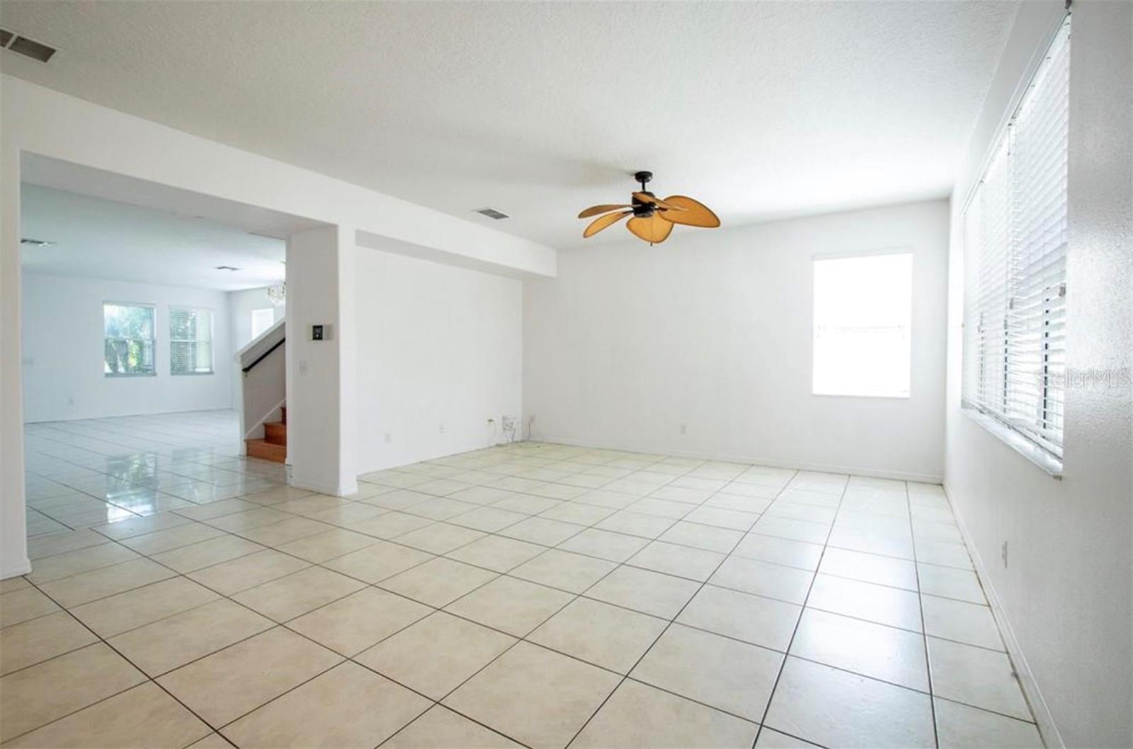 1412 BLACKWATER POND DR, ORLANDO, FL, 32828