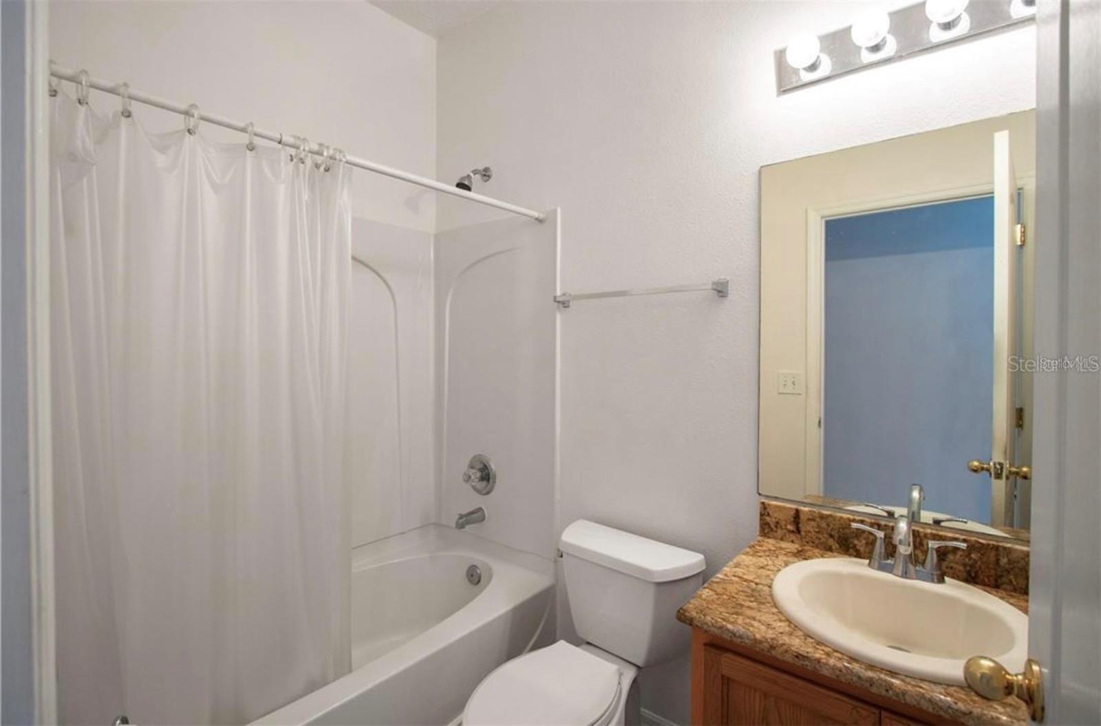 1412 BLACKWATER POND DR, ORLANDO, FL, 32828