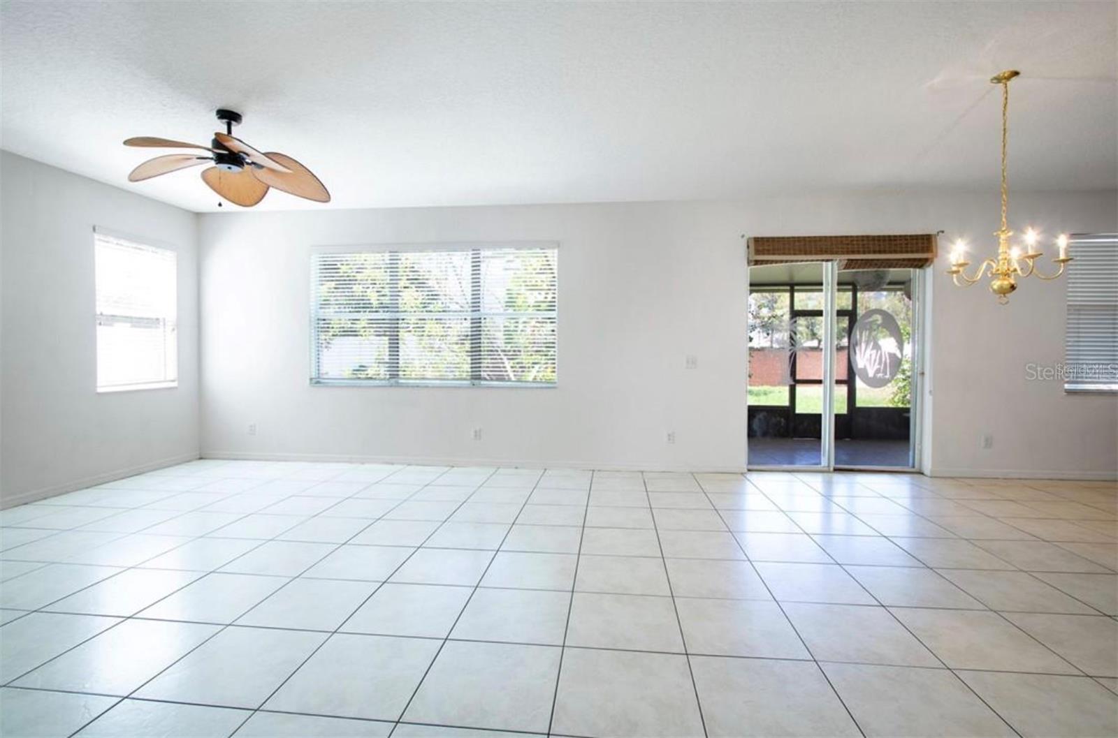 1412 BLACKWATER POND DR, ORLANDO, FL, 32828