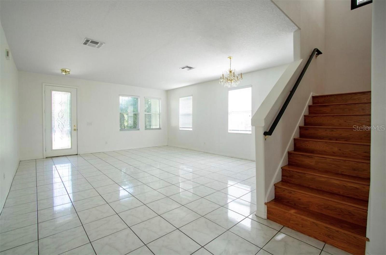 1412 BLACKWATER POND DR, ORLANDO, FL, 32828