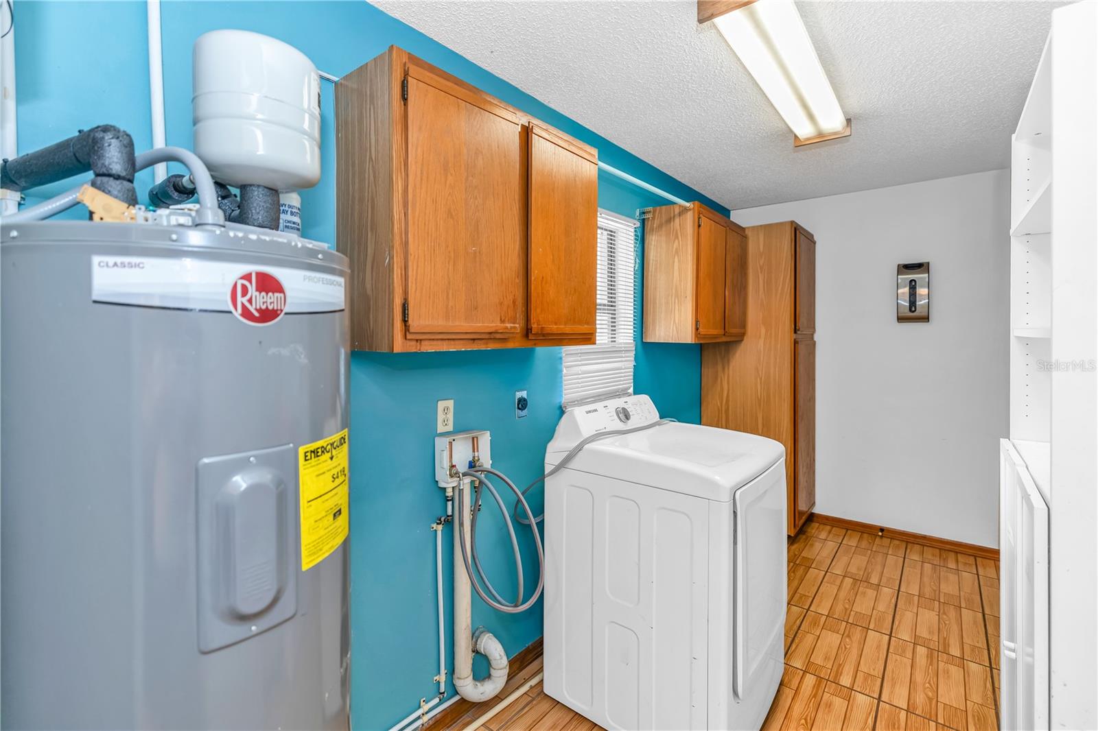 325 CHARLES AVE, ORANGE CITY, FL, 32763