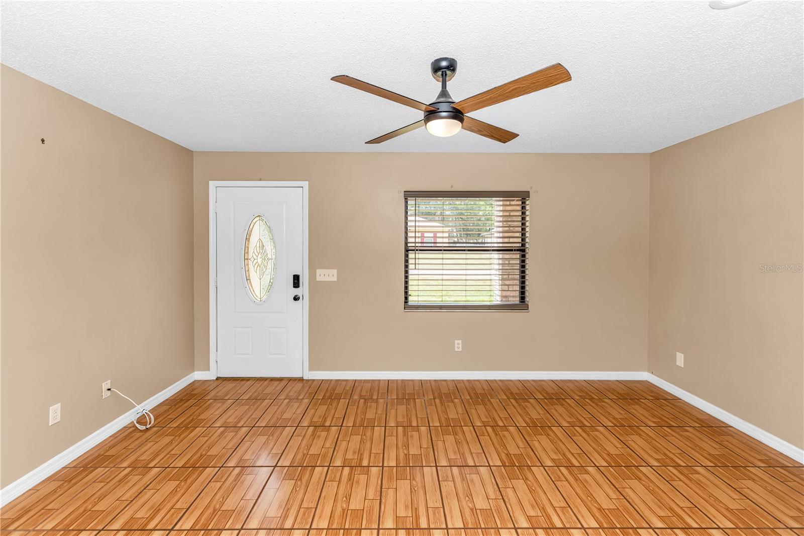 325 CHARLES AVE, ORANGE CITY, FL, 32763