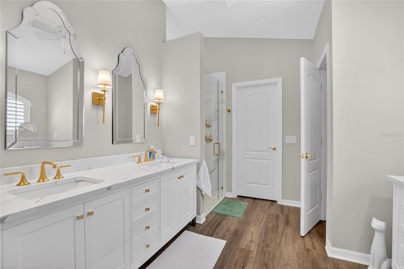 8215 MYRTLE POINT WAY, TAMPA, FL, 33647