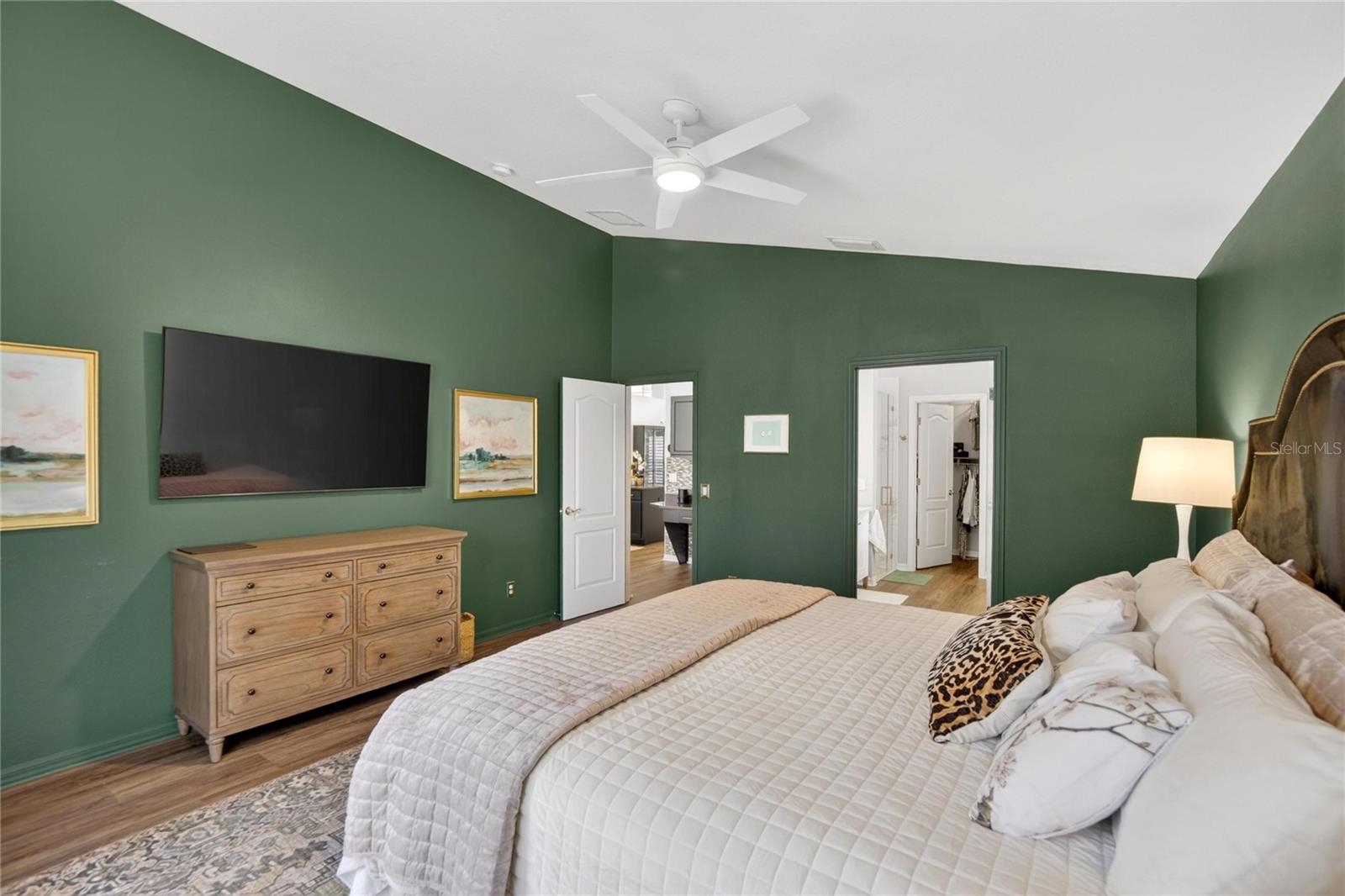 8215 MYRTLE POINT WAY, TAMPA, FL, 33647