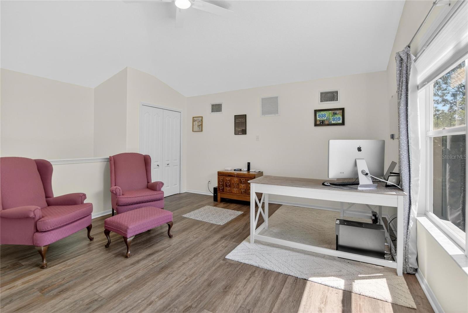 8215 MYRTLE POINT WAY, TAMPA, FL, 33647