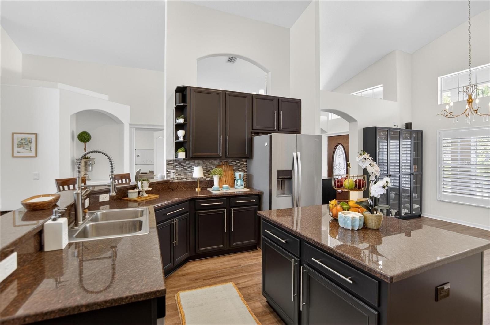 8215 MYRTLE POINT WAY, TAMPA, FL, 33647