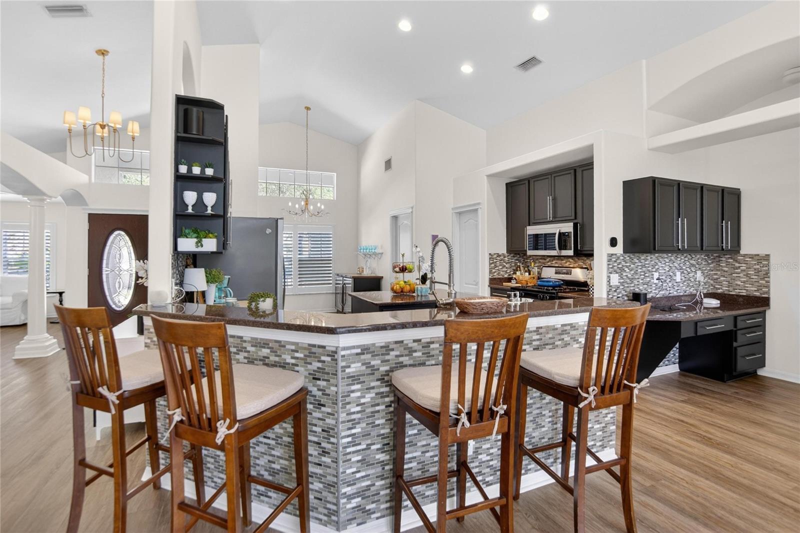 8215 MYRTLE POINT WAY, TAMPA, FL, 33647