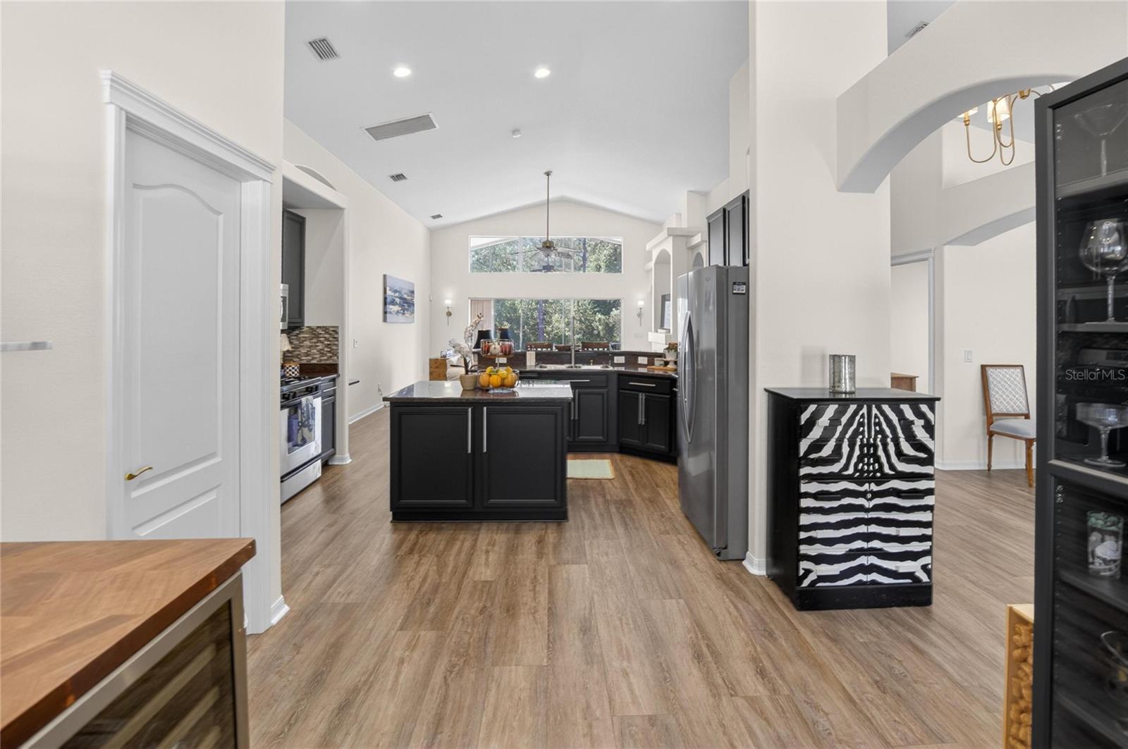 8215 MYRTLE POINT WAY, TAMPA, FL, 33647