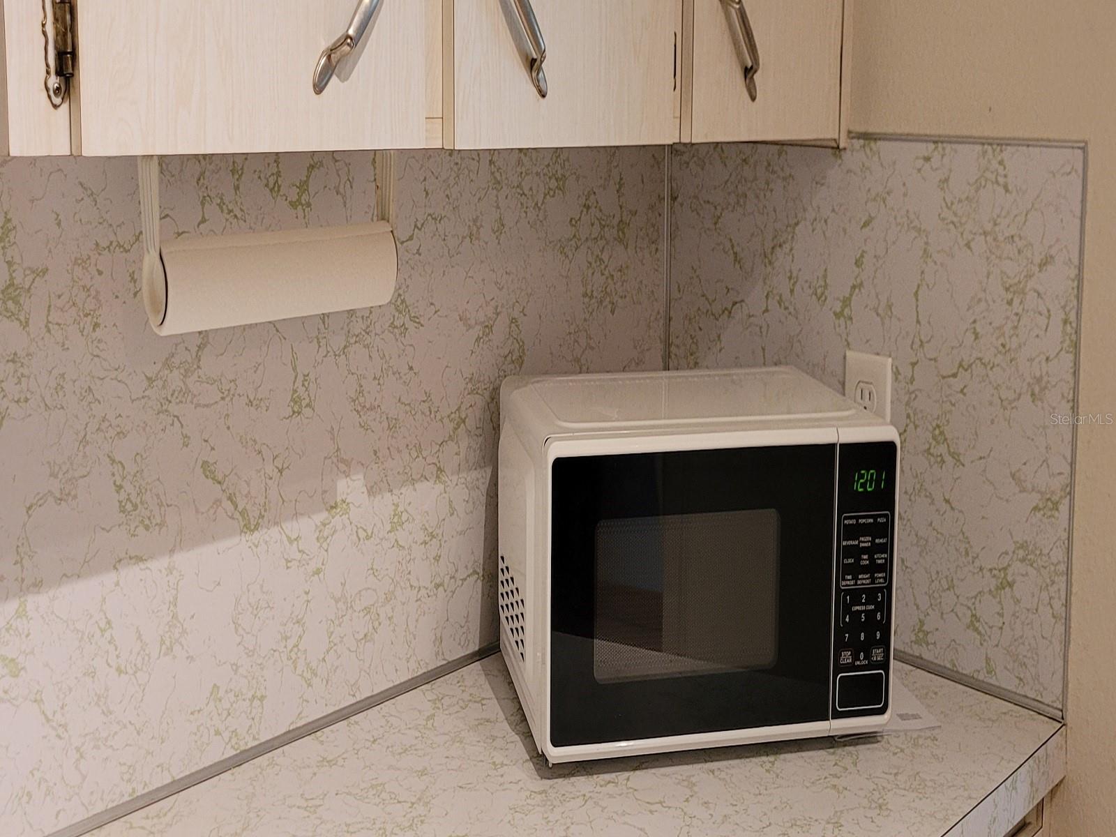 2298 NETHERLANDS DR #32, CLEARWATER, FL, 33763