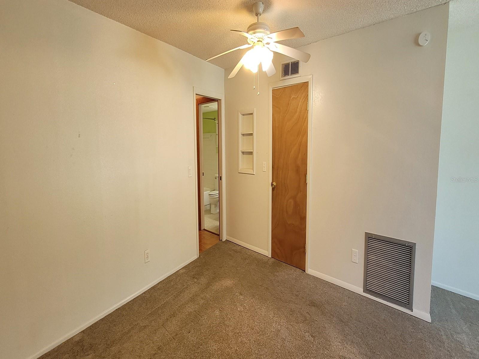 2298 NETHERLANDS DR #32, CLEARWATER, FL, 33763