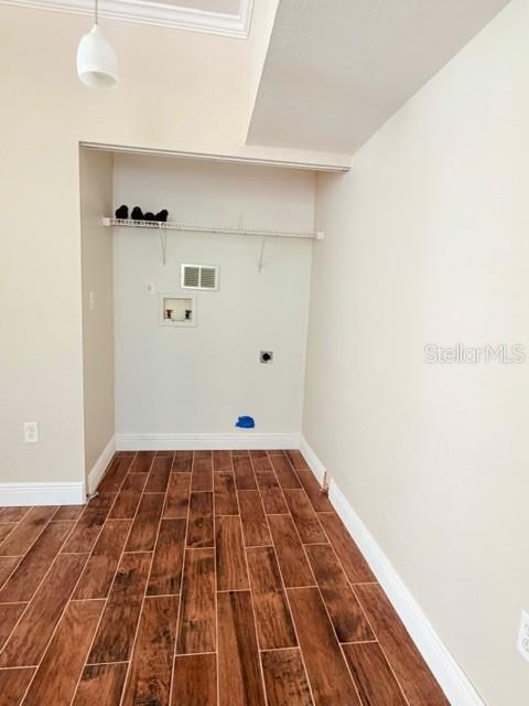 9108 LAKE CHASE ISLAND WAY #9, TAMPA, FL, 33626