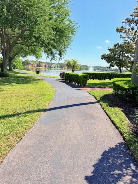 9108 LAKE CHASE ISLAND WAY #9, TAMPA, FL, 33626