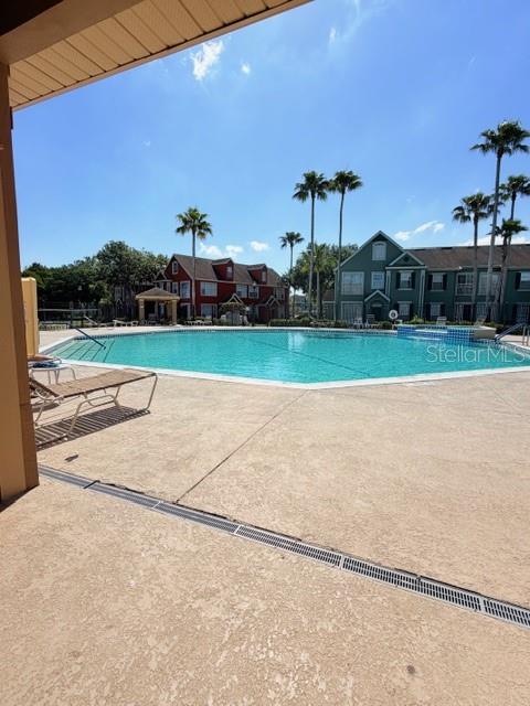 9108 LAKE CHASE ISLAND WAY #9, TAMPA, FL, 33626