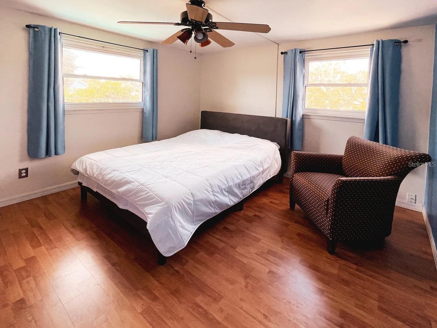 9201 86TH AVE, SEMINOLE, FL, 33777