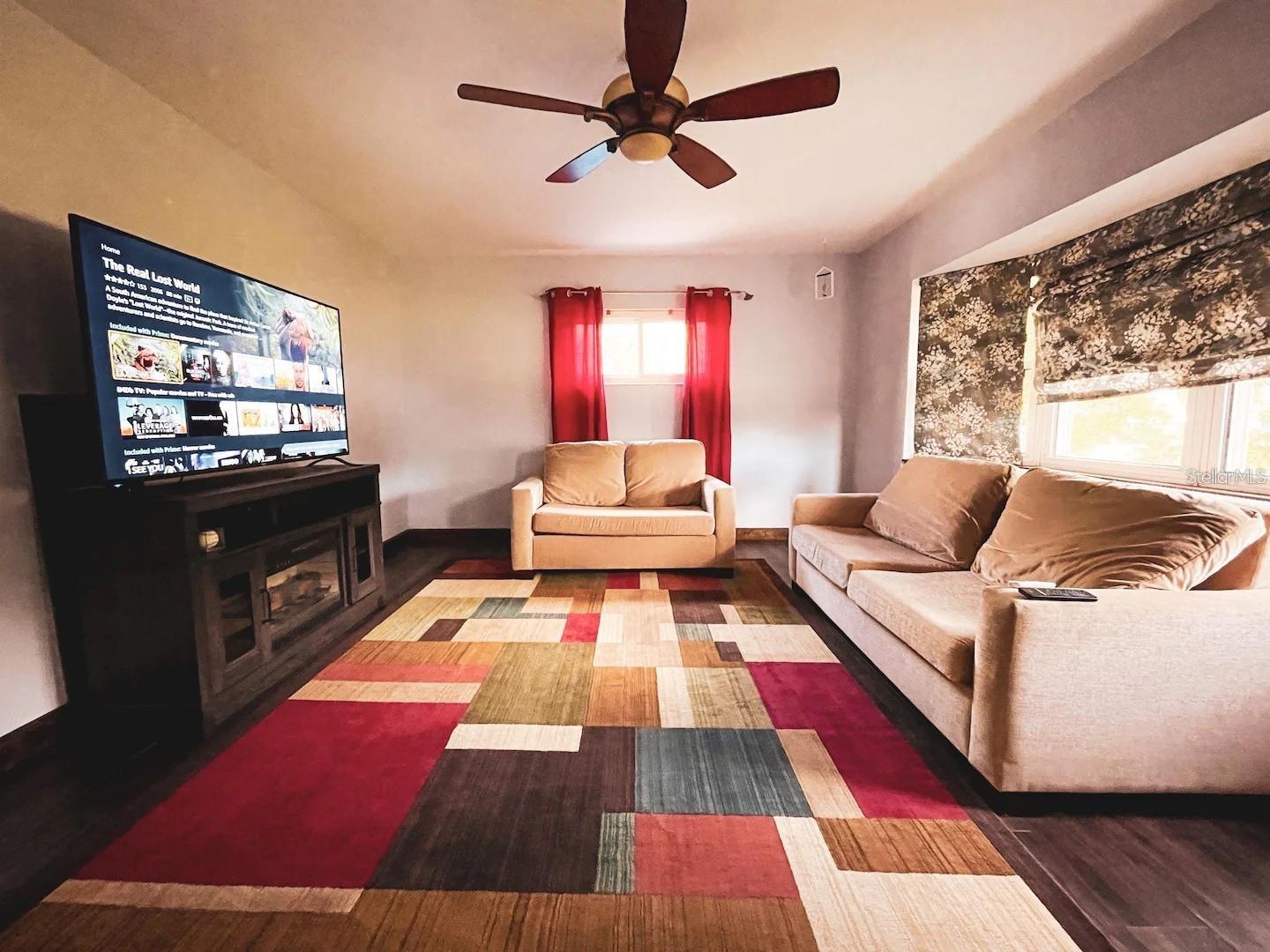 9201 86TH AVE, SEMINOLE, FL, 33777