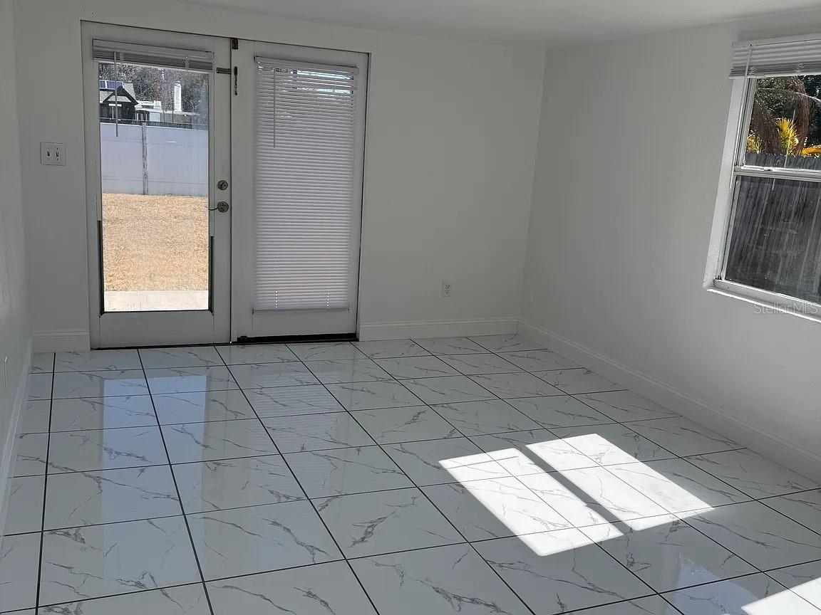 7101 15TH ST N, ST PETERSBURG, FL, 33702