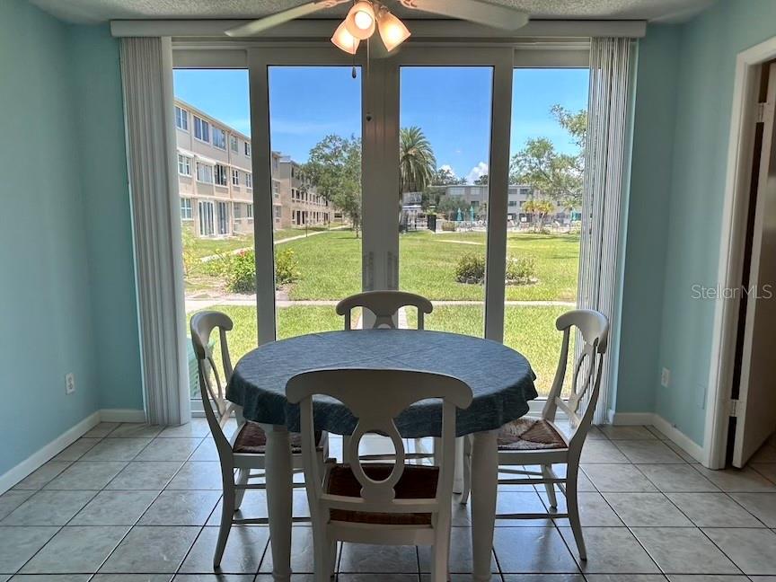 5095 BAY ST NE #111, ST PETERSBURG, FL, 33703