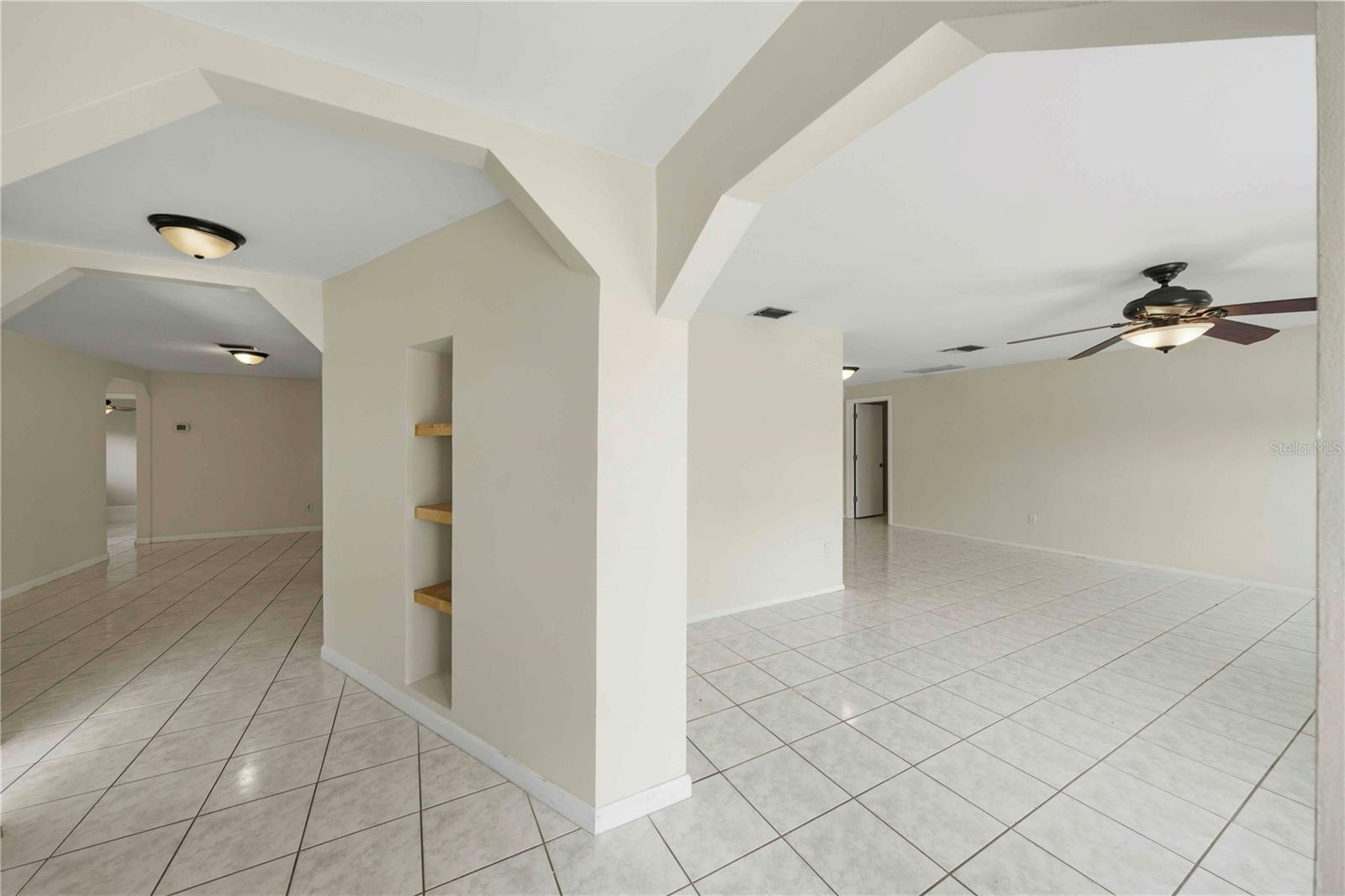 1306 MORELAND DR, CLEARWATER, FL, 33764