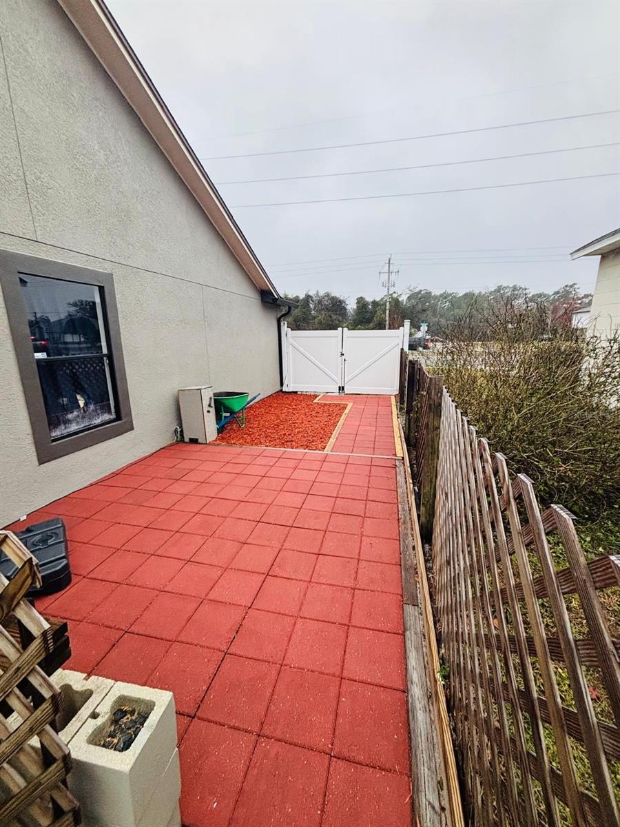 1464 HOWLAND BLVD, DELTONA, FL, 32738