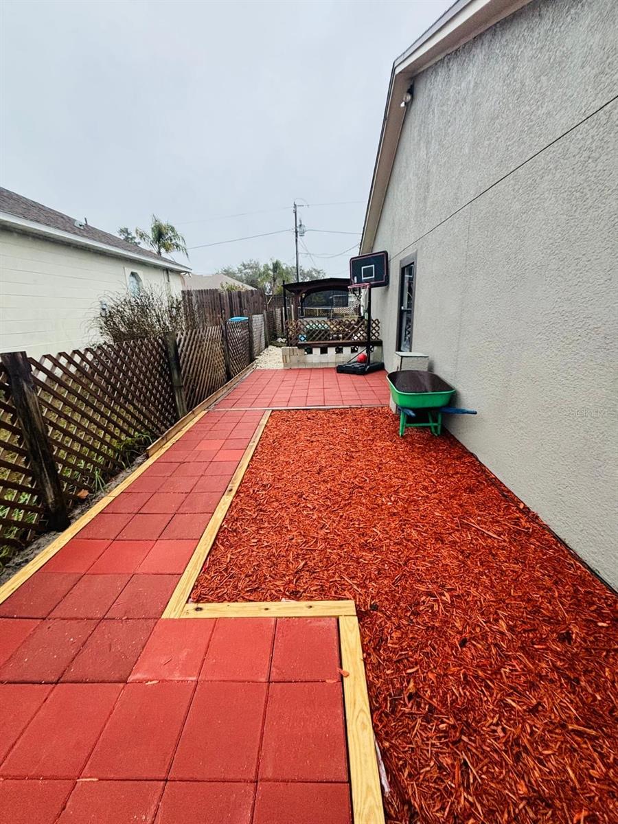 1464 HOWLAND BLVD, DELTONA, FL, 32738