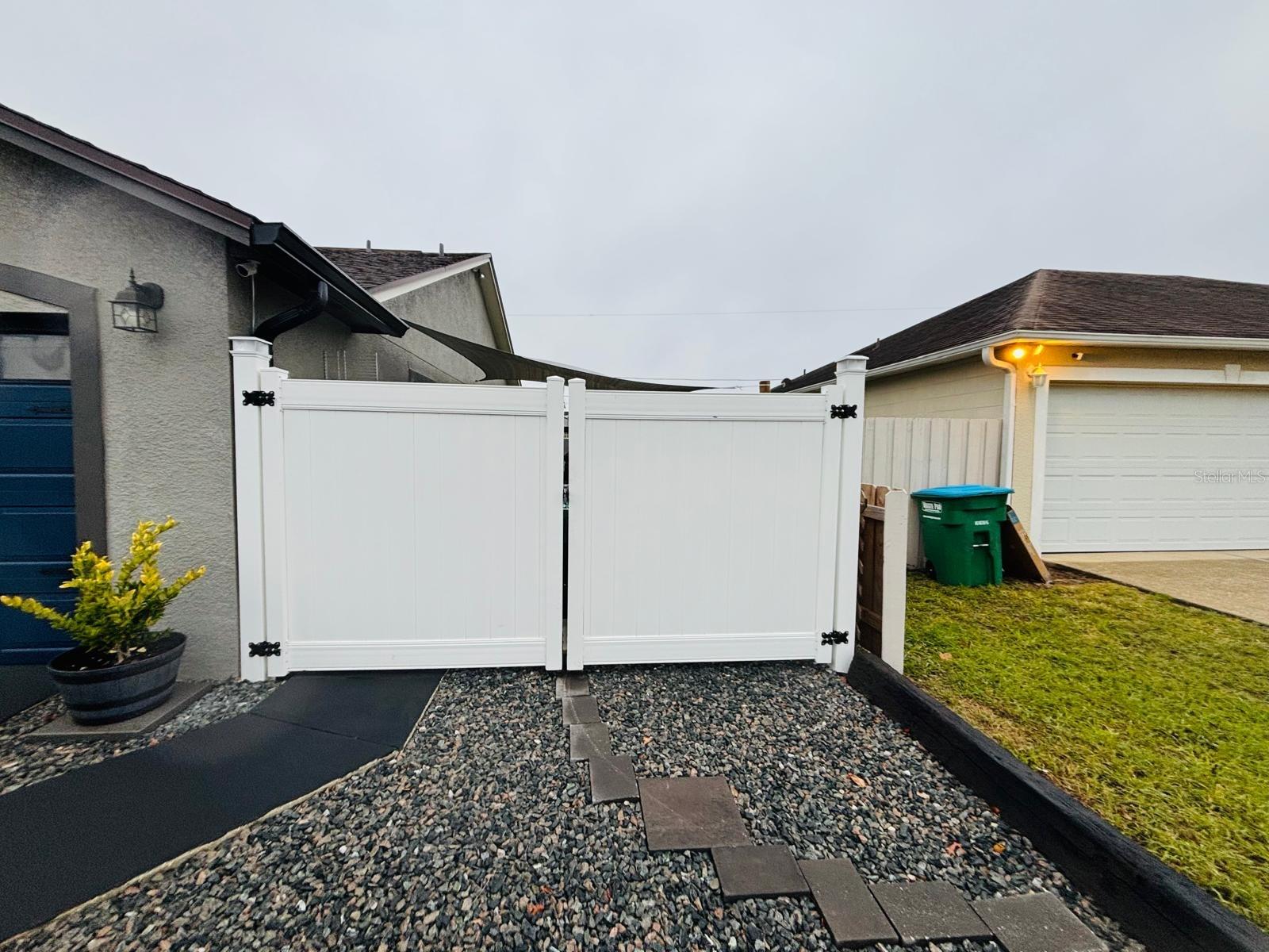 1464 HOWLAND BLVD, DELTONA, FL, 32738