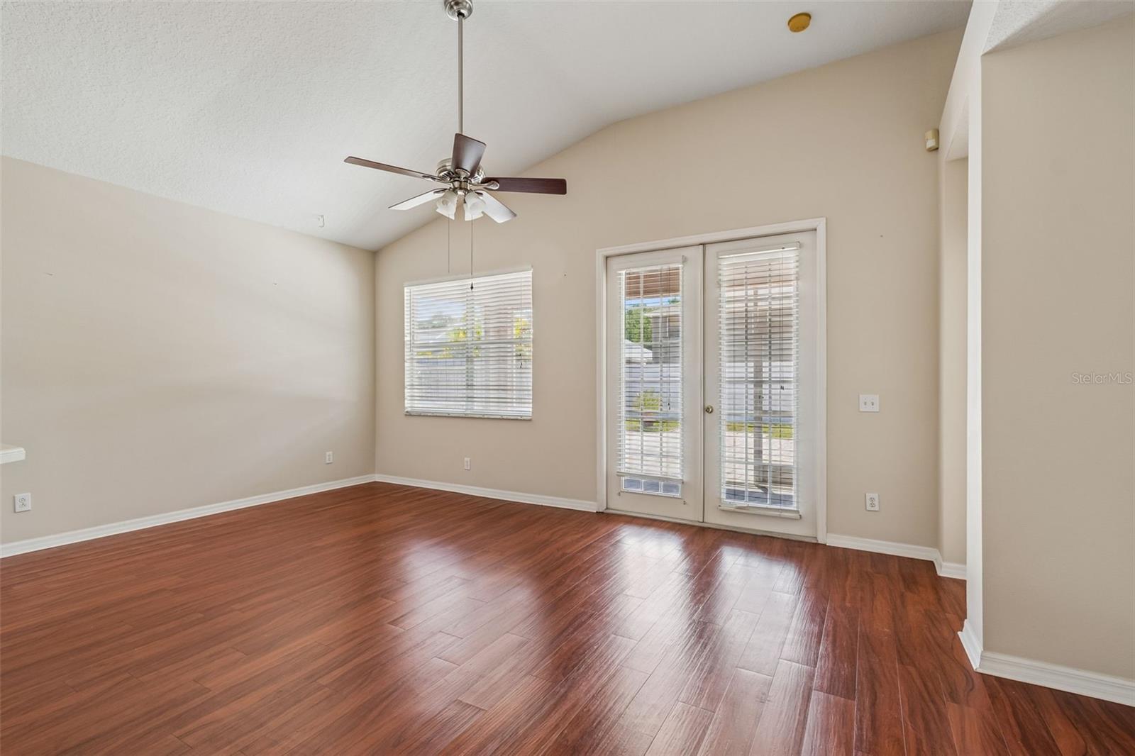 4789 WHISPERING WIND AVE, TAMPA, FL, 33614